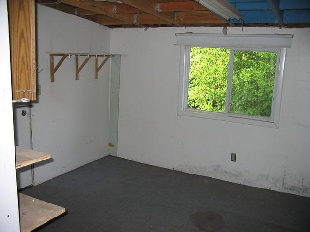 woodworking section of garage 01